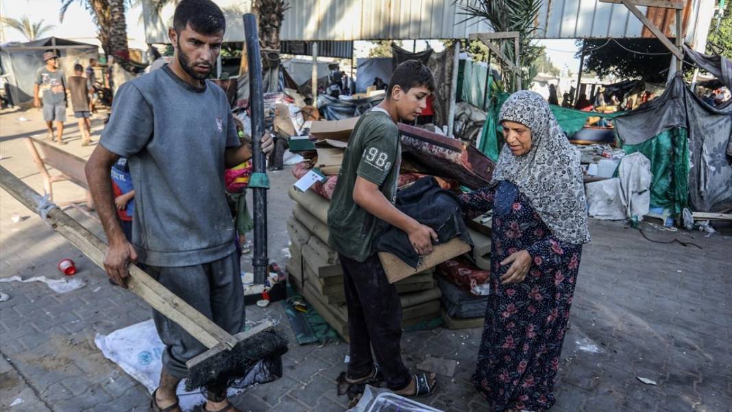 Gazzeliler yine göç yolunda: Zulüm katlanarak devam ediyor 8