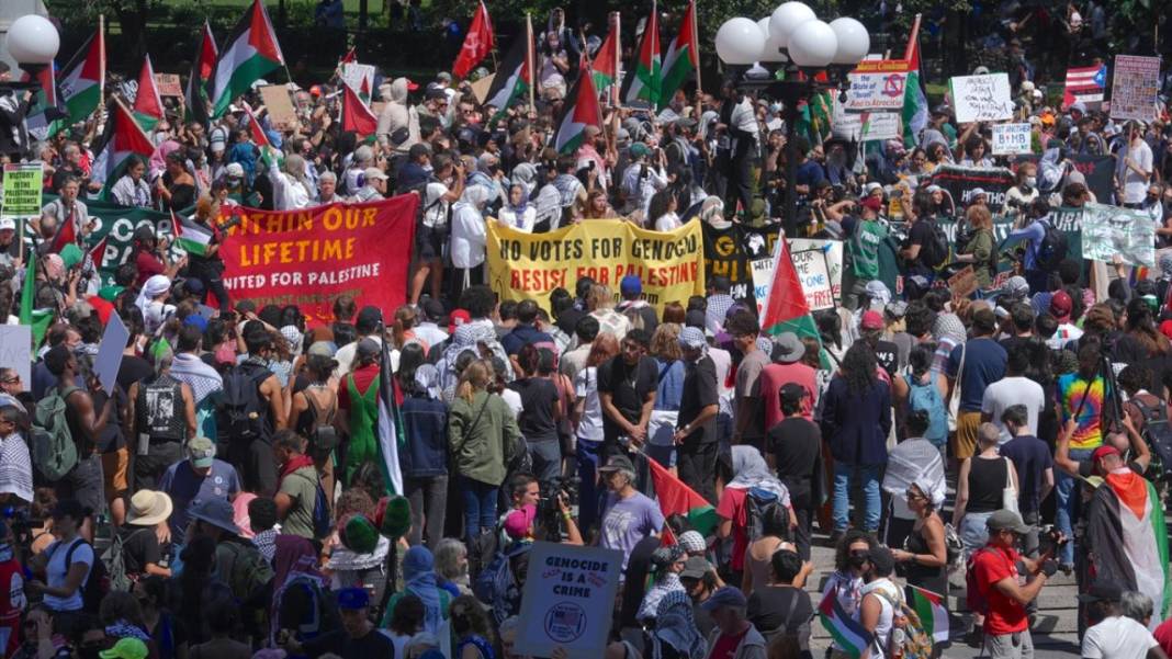 New York'ta Filistin'e destek, israile lanet gösterisi 7