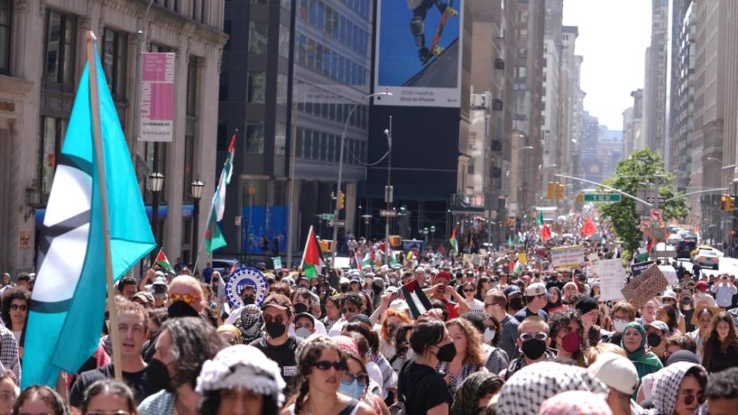 New York'ta Filistin'e destek, israile lanet gösterisi 9