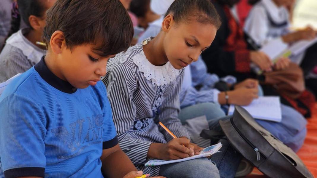 Gazzelilerin direnci Müslümanlara hem ders hem örnek oluyor 10