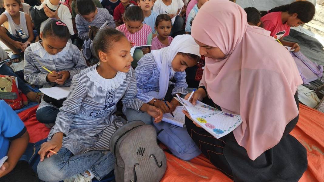 Gazzelilerin direnci Müslümanlara hem ders hem örnek oluyor 9