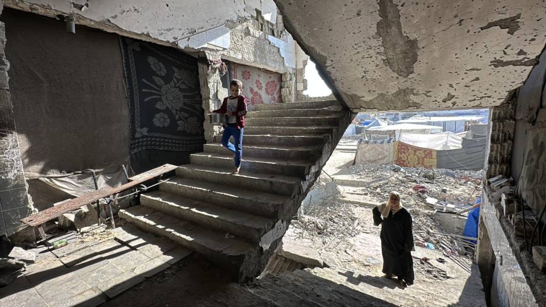 Elleri öpülesi Gazzeli çocuklar 1