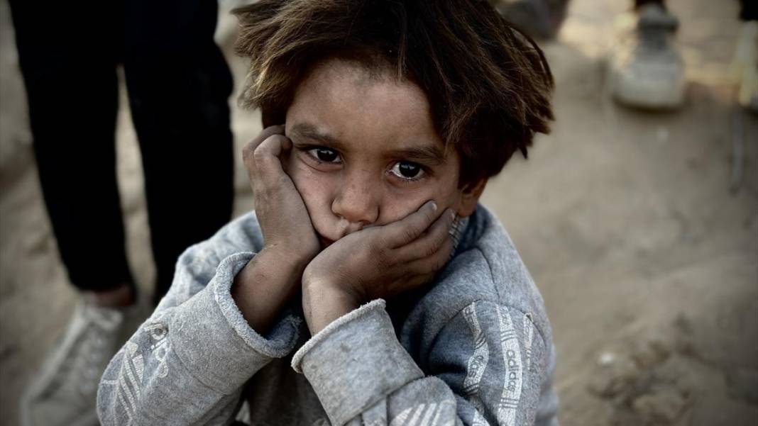 Elleri öpülesi Gazzeli çocuklar 24