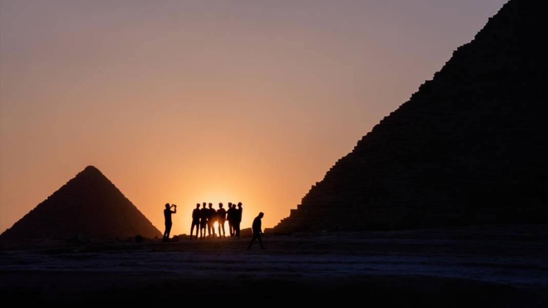 Mısır'ın Giza piramitleri 11