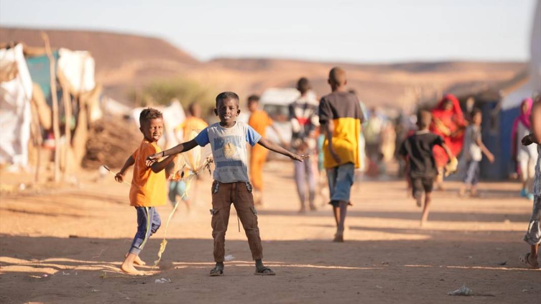 Sudan'da savaşın gölgesinde çocuklar 10