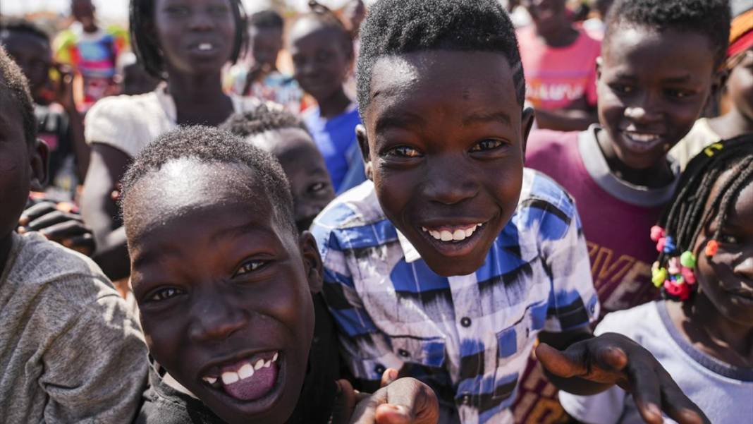 Sudan'da savaşın gölgesinde çocuklar 8