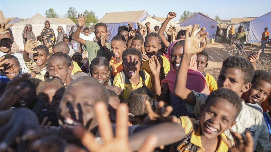 Sudan'da savaşın gölgesinde çocuklar 9