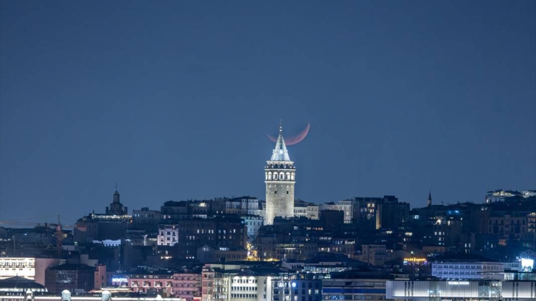 İstanbul'da Şaban ayı hilali 9