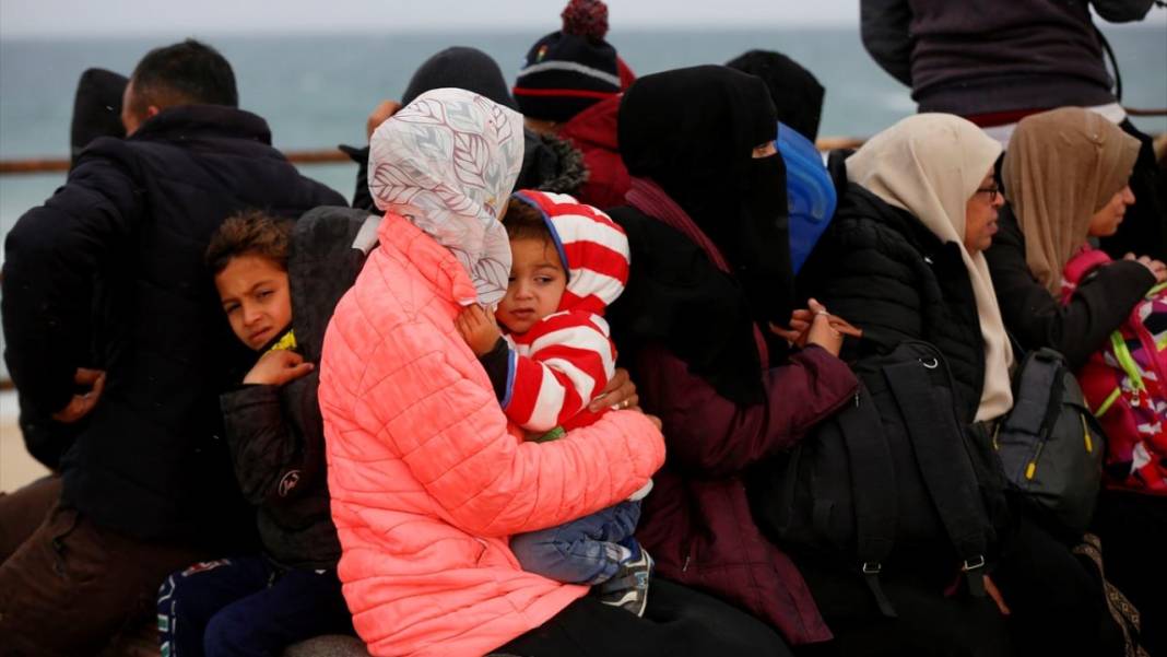 Yerlerinden edilen Filistinlilerin kuzeydeki evlerine göçü devam ediyor 5