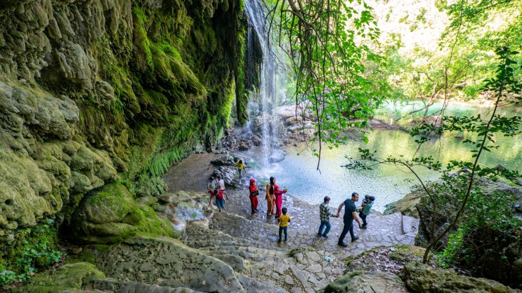 İlkbahar, Kurşunlu Şelalesi'nde bir başka güzel 3
