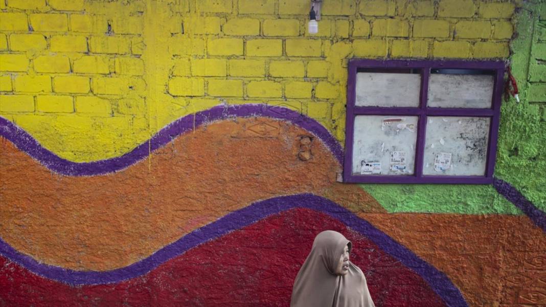 Endonezya'nın renkli mahallesi: Lembur Katumbiri 9