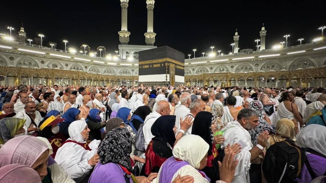 Kabe'de hacı adaylarının yoğunluğu artıyor 1