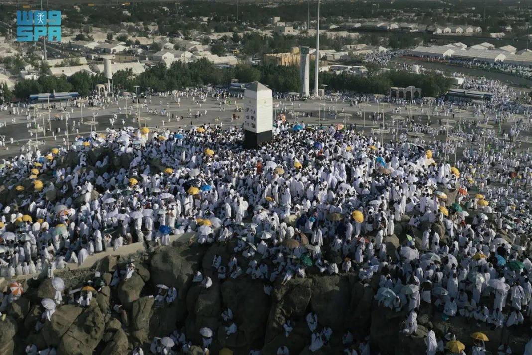 Arafat'ta yapılan duaları kabul eyle ya Rabbi! 17