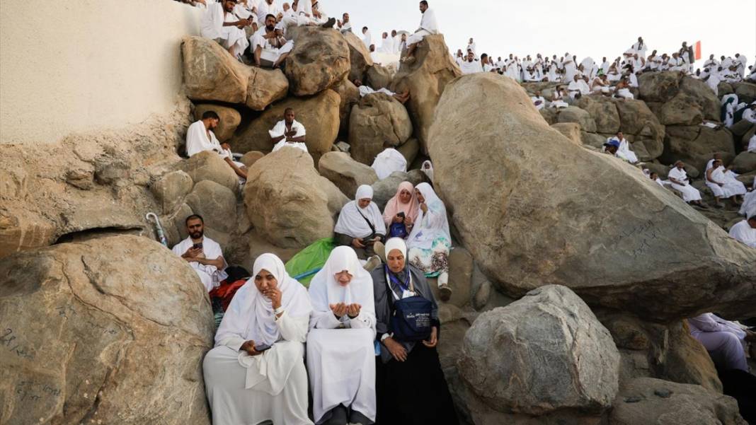 Arafat'ta yapılan duaları kabul eyle ya Rabbi! 4