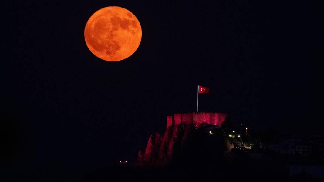 Türkiye'den dolunay manzaraları 1