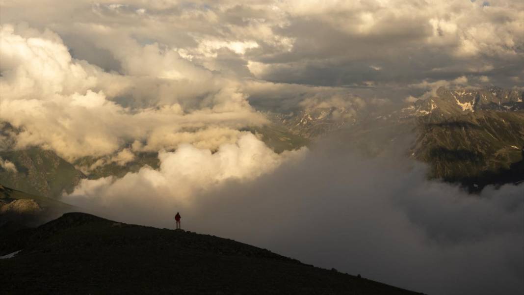 Yaz aylarının aranan bölgesi Kaçkar Dağları 12