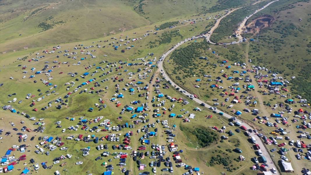 Haçka Yaylası gezginlerin rotasında yer alıyor 3