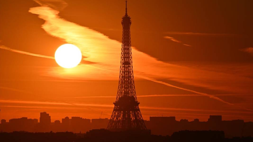 Paris'te gün doğumu 8