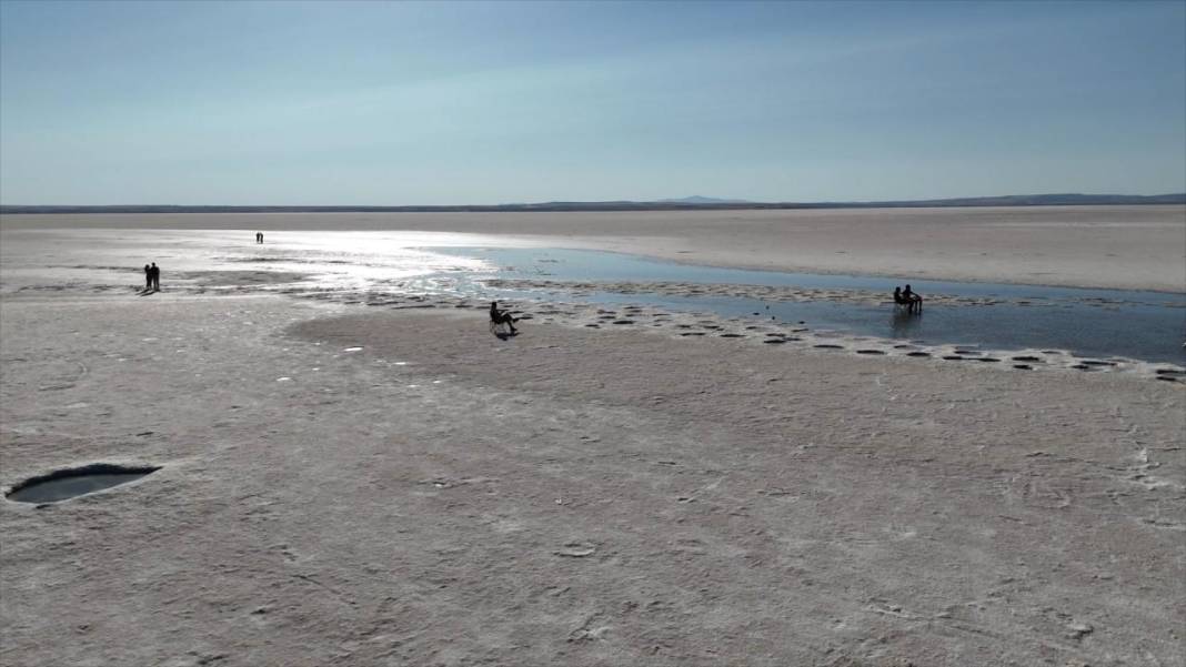 Tuz Gölü alarm veriyor: Kuraklık kritik seviyede 8