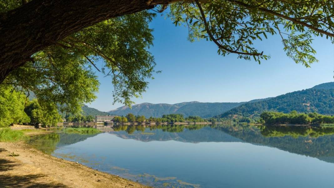 Ödemiş'in Gölcük Gölü tefekkür mekanı 7