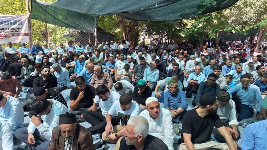 Bediüzzaman Said Nursi'nin doğduğu Nurs Köyü'nde Mevlid okundu 1