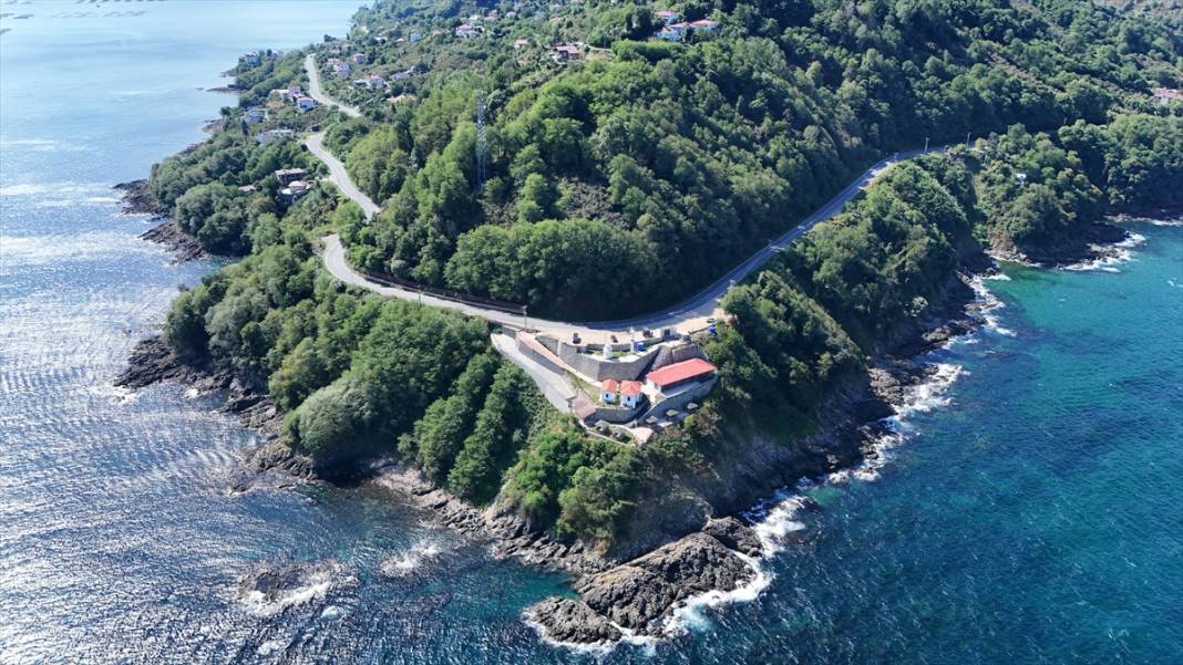 Sakin şehir Perşembe'nin deniz feneri 9