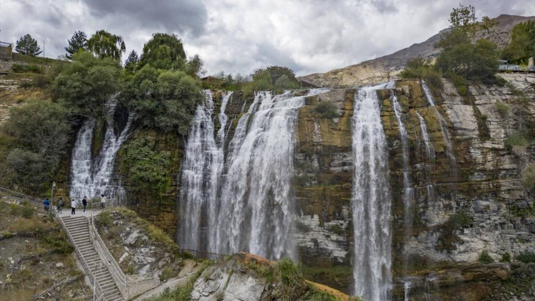 Erzurum'un Tortum Şelalesi 4