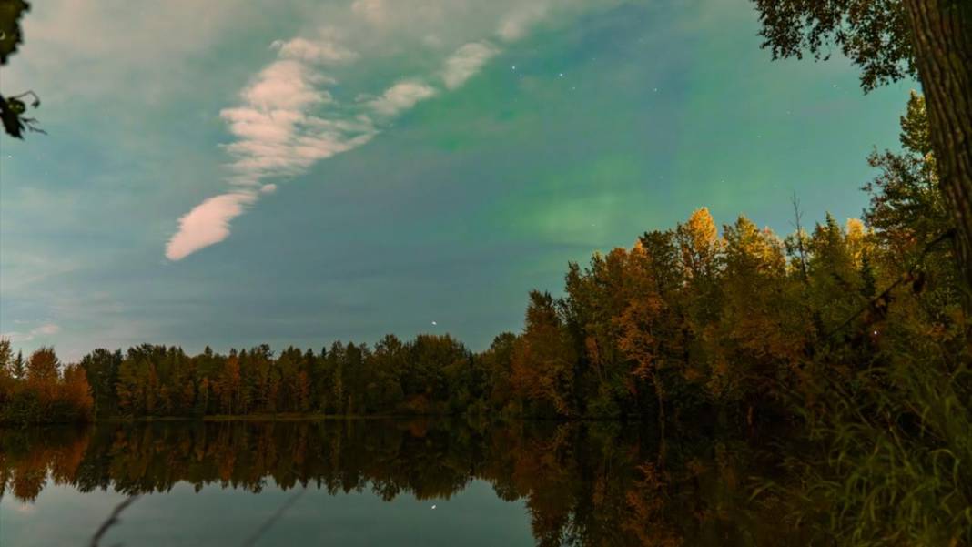 Gökyüzü kuzey ışıklarıyla aydınlandı 1