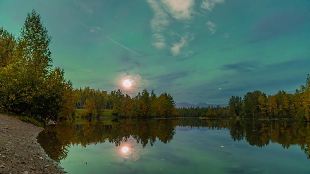 Gökyüzü kuzey ışıklarıyla aydınlandı 9