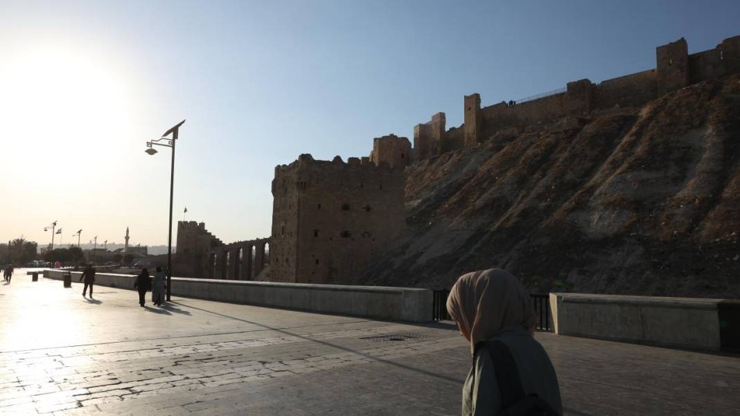 Suriye'nin tarihi Halep Kalesi 7