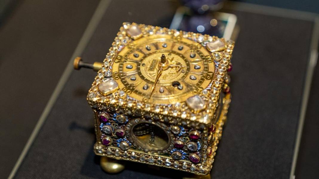 Topkapı Sarayı'nın tarihi saat koleksiyonu 6