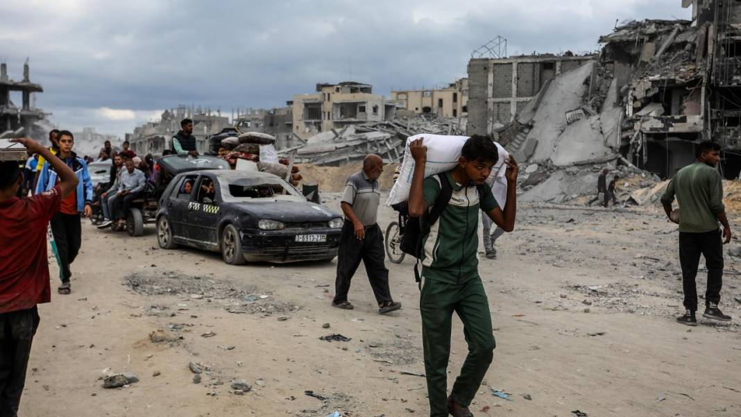 Gazze: Evlerine dönen insan manzaraları 23