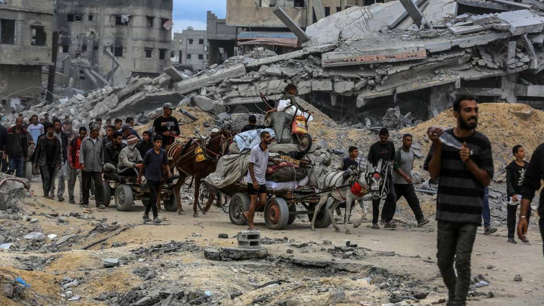 Gazze: Evlerine dönen insan manzaraları 3