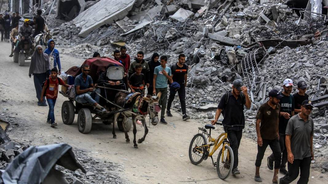 Gazze: Evlerine dönen insan manzaraları 7