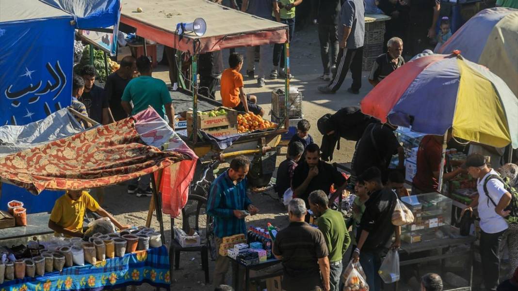 Han Yunus’ta hayat yeniden başladı, pazarlar canlandı 12