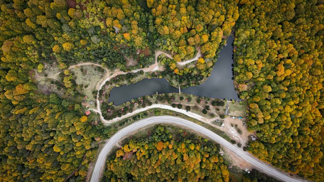 Domaniç Dağları sonbaharın renklerine büründü 2