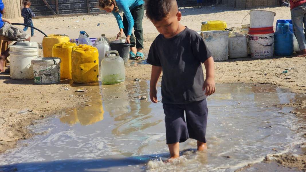 Gazze'deki su krizi devam ediyor 6