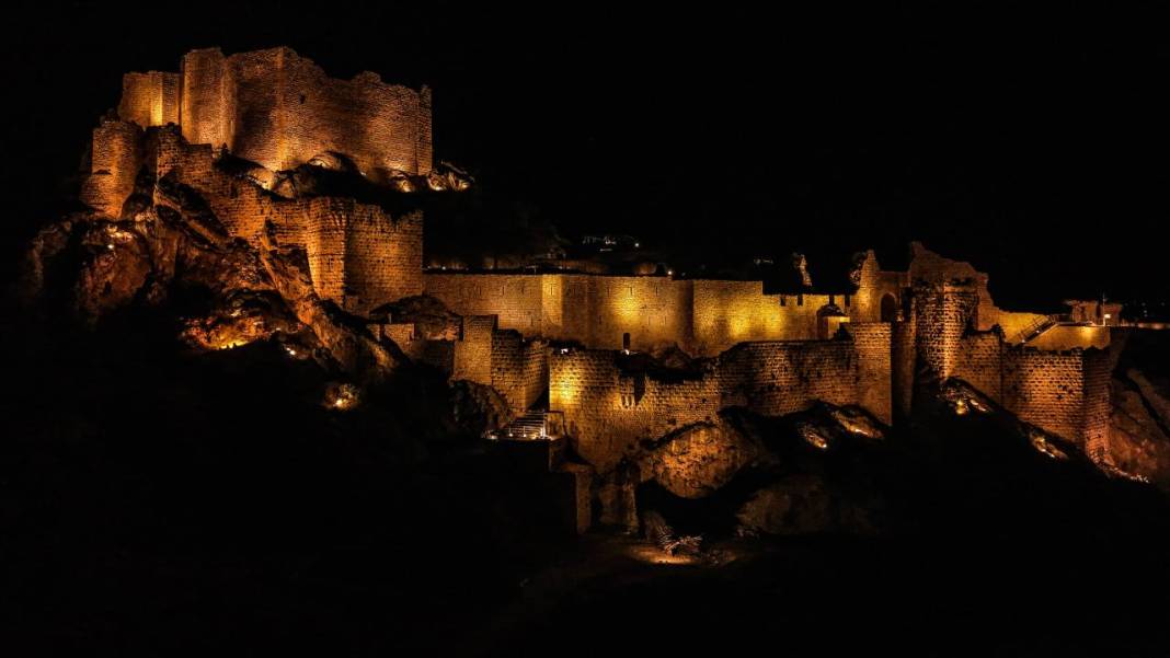 Fotoğrafların Diliyle Kâhta 8