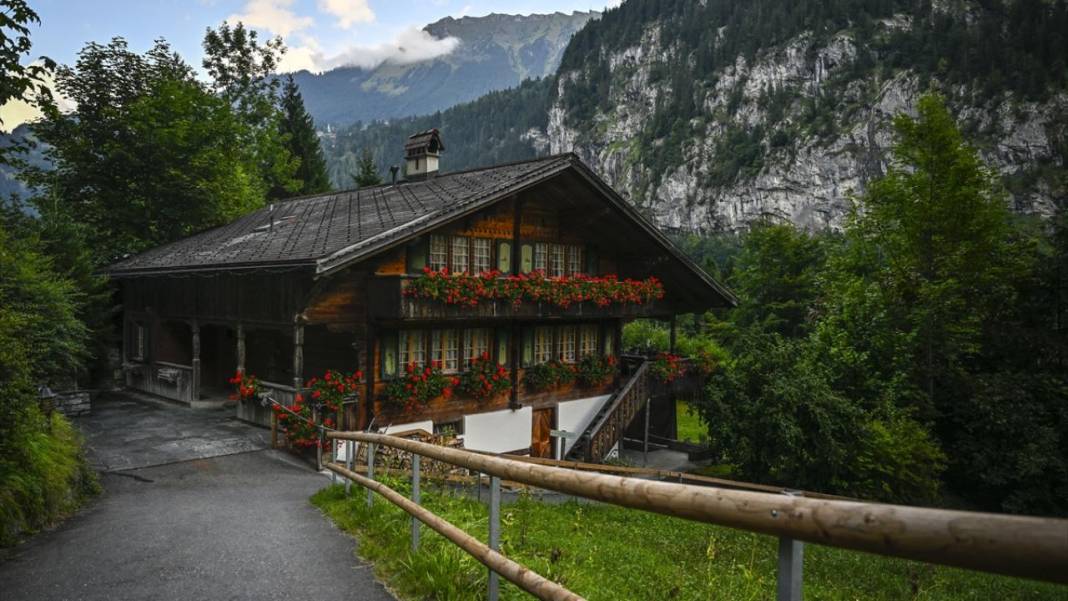 Alpler'in ortasında rüya gibi bir vadi 7