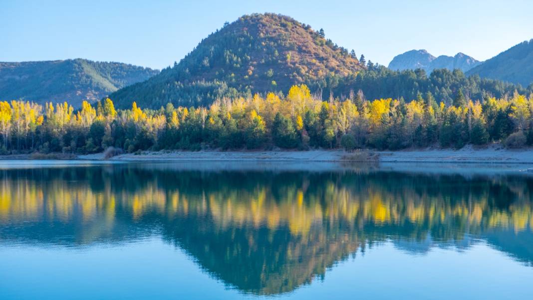 Isparta Gölcük Tabiat Parkı'nda sonbahar tefekkürü 11