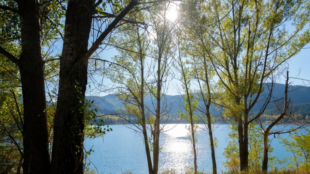 Isparta Gölcük Tabiat Parkı'nda sonbahar tefekkürü 3