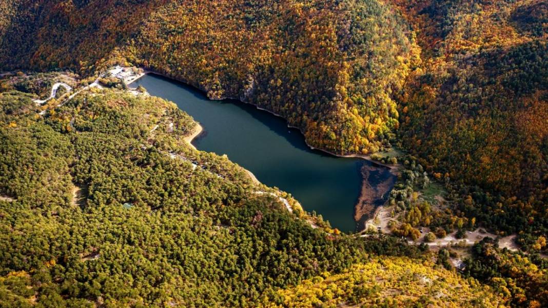 Amasya Boraboy Gölü'nde sonbahar güzelliği 6