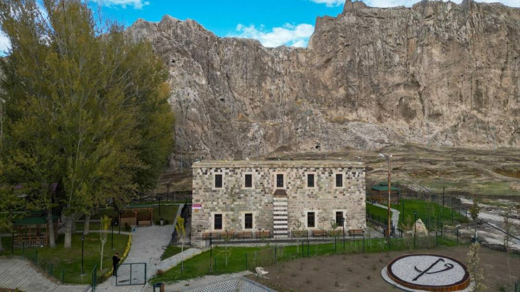 Said Nursi'nin talebe yetiştirdiği Horhor Cami cemaatiyle buluştu 3