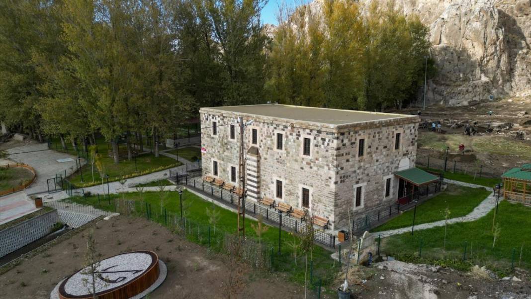 Said Nursi'nin talebe yetiştirdiği Horhor Cami cemaatiyle buluştu 4