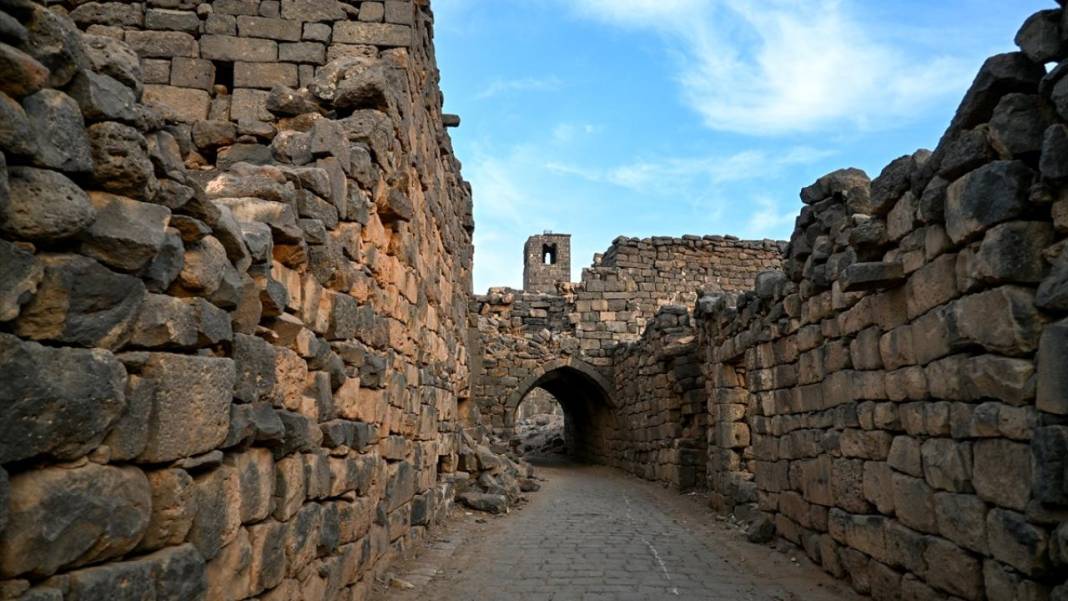 Busra Antik Kenti, Roma, Bizans ve İslam dönemi izlerini taşıyor 13