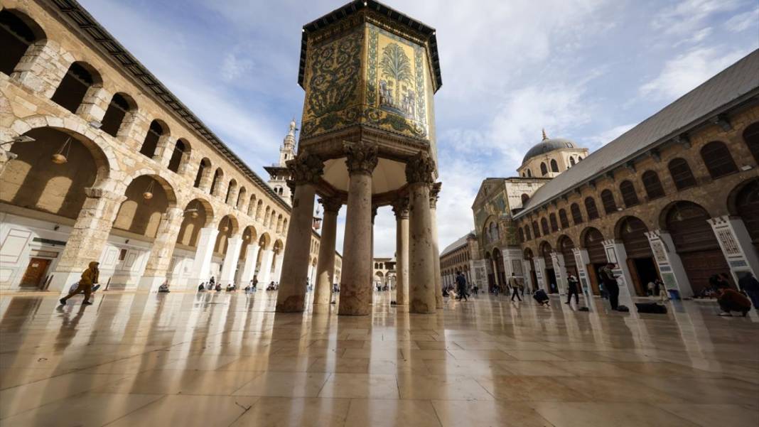Emevi Camii ve Şam sokakları 1