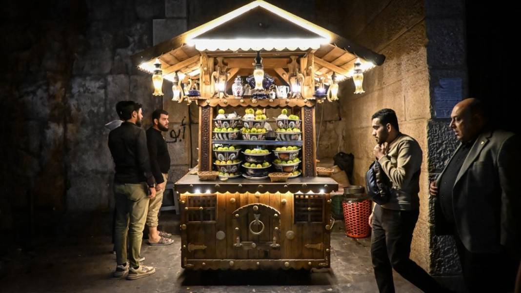 Emevi Camii ve Şam sokakları 14