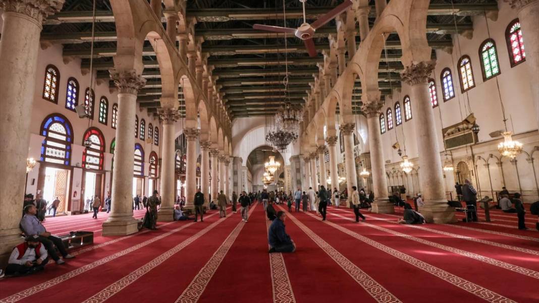 Emevi Camii ve Şam sokakları 5