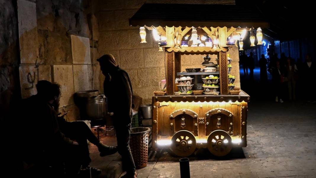 Emevi Camii ve Şam sokakları 9