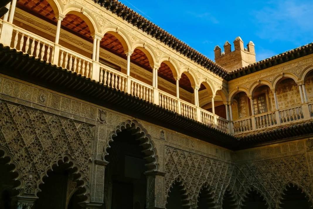 Sevilla'nın sembollerinden biri: Endülüs Alcazar Sarayı 13